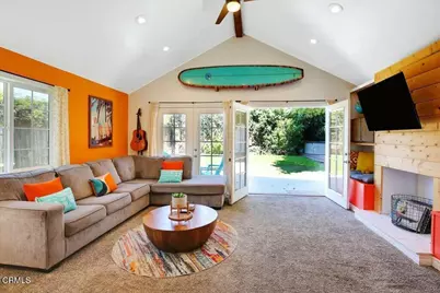 2619 Ocean Avenue, Ventura, CA 93003 - Photo 2