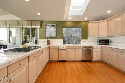 1401 Greenock Lane, Ventura, CA 93001 - Photo 8