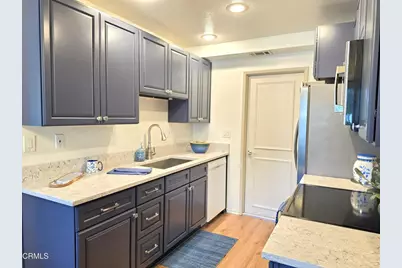 1306 Village 1, Camarillo, CA 93012 - Photo 8