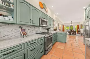 1027 Brockton Ln, Ventura, CA 93001 - Photo 12