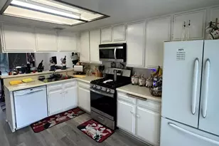 512 E Bard Rd, Oxnard, CA 93033 - Photo 4