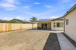385 Hayes Ave, Ventura, CA 93003 - Photo 36