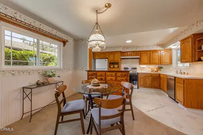 8482 Wesham Street, Ventura, CA 93004 - Photo 10