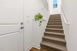 1276 E Thompson Blvd, Ventura, CA 93001 - Photo 8