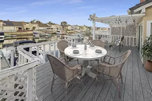 2010 Kingsbridge Way, Oxnard, CA 93035 - Photo 30