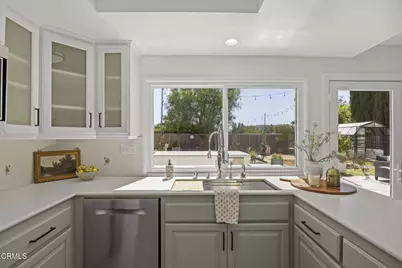 6442 Pinion Street, Oak Park, CA 91377 - Photo 8