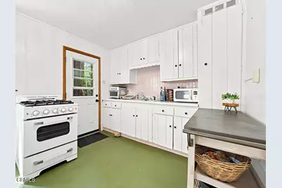 506 W Rainbow Boulevard, Big Bear Lake, CA 92314 - Photo 14
