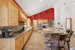 1099 Heritage Trail, Big Bear Lake, CA 92314 - Photo 12