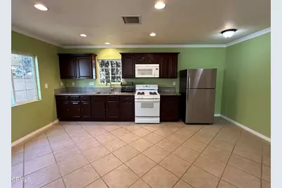 9710 Kester Avenue, Los Angeles, CA 91343 - Photo 6