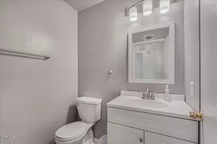 15229 Village 15, Camarillo, CA 93012 - Photo 26