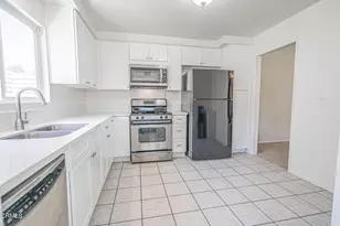 30315 Honeysuckle Hill Dr, Santa Clarita, CA 91387 - Photo 14
