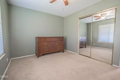 30315 Honeysuckle Hill Drive, Santa Clarita, CA 91387 - Photo 26