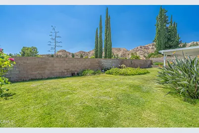 30315 Honeysuckle Hill Drive, Santa Clarita, CA 91387 - Photo 44