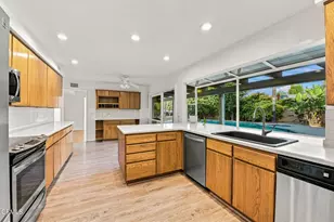 1128 El Monte Dr, Simi Valley, CA 93065 - Photo 12