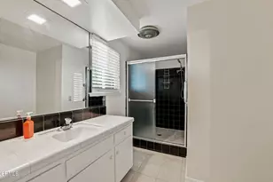 1128 El Monte Dr, Simi Valley, CA 93065 - Photo 20