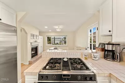 2884 Surfrider Avenue, Ventura, CA 93001 - Photo 16