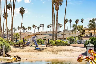 2884 Surfrider Avenue, Ventura, CA 93001 - Photo 48