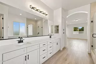 3701 Dayco Wy, Bakersfield, CA 93314 - Photo 32