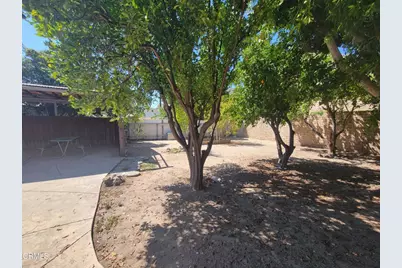 41 Fremont Avenue, Moorpark, CA 93021 - Photo 46