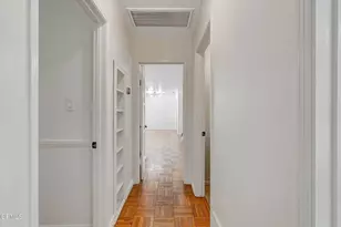 17437 Arminta St, Northridge, CA 91325 - Photo 12