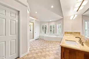 6382 Armitos Dr, Camarillo, CA 93012 - Photo 28