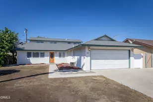 411 E Yucca St, Oxnard, CA 93033 - Photo 1