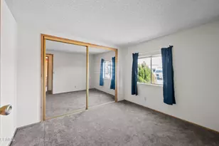 975 W Telegraph Rd, Santa Paula, CA 93060 - Photo 24