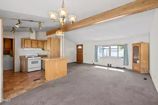 975 W Telegraph Rd, Santa Paula, CA 93060 - Photo 8