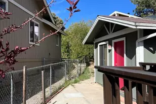 325 Montclair Dr, Big Bear Lake, CA 92314 - Photo 34