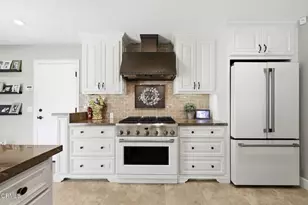 1085 Paquita St, Camarillo, CA 93012 - Photo 14
