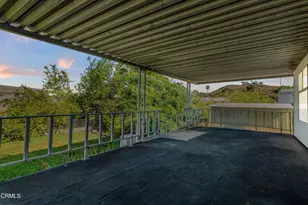 15750 Arroyo Dr, Moorpark, CA 93021 - Photo 26
