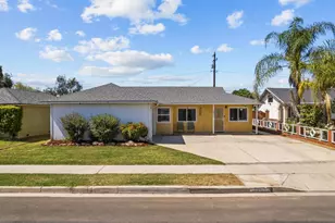 251 C St, Fillmore, CA 93015 - Photo 2