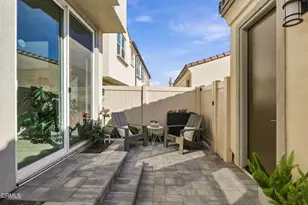 253 Capistrano Dr, Ventura, CA 93004 - Photo 20