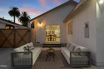 2238 S Cochran Avenue, Los Angeles, CA 90016 - Photo 16