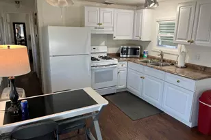 3900 E Main Street, Ventura, CA 93003 - Photo 4