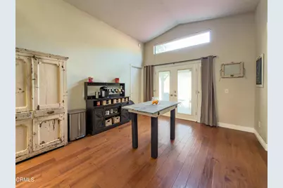 15259 Monroe Avenue, Moorpark, CA 93021 - Photo 14