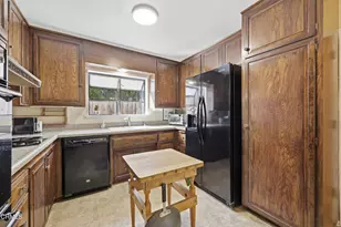 1852 Weston Cir, Camarillo, CA 93010 - Photo 18