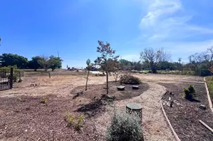637 Valley Vista Dr, Camarillo, CA 93010 - Photo 1