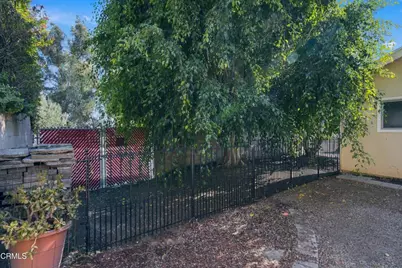 1890 Potomac Avenue, Ventura, CA 93004 - Photo 32