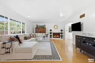 170 Hillhaven Ct, Ventura, CA 93003 - Photo 8