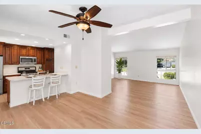22901 Leadwell Street, West Hills, CA 91307 - Photo 4