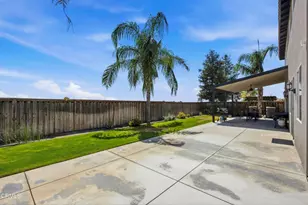 10109 Sharktooth Peak Dr, Bakersfield, CA 93311 - Photo 48