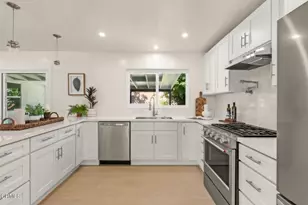 585 Wendy, Newbury Park, CA 91320 - Photo 14