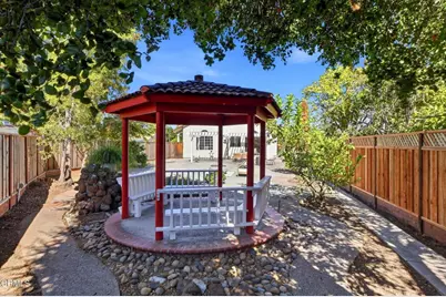 10538 McClellan Place, Cupertino, CA 95014 - Photo 54