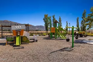 2130 Harvest Loop, Santa Paula, CA 93060 - Photo 58