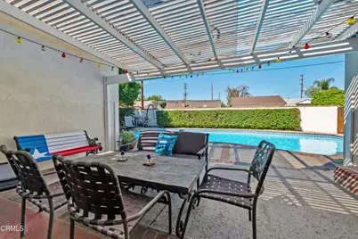 19545 Bryant Street, Northridge, CA 91324 - Photo 6