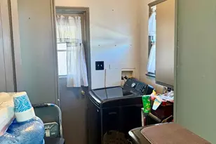 1428 W Beverly Dr, Oxnard, CA 93030 - Photo 4