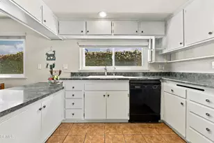 5404 Lafayette St, Ventura, CA 93003 - Photo 8