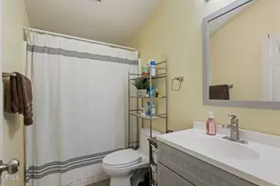 5460 Dunbar Dr, Oxnard, CA 93033 - Photo 20