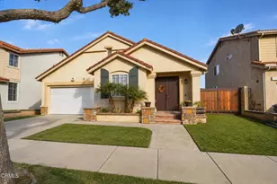 5460 Dunbar Dr, Oxnard, CA 93033 - Photo 2